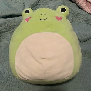 250.00

12 inch philippe squishmallow
RARE VALENTINES DAY EDITION